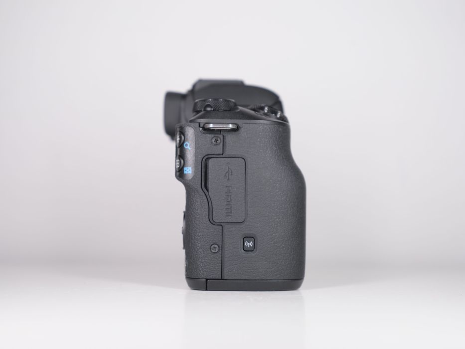 Canon EOS M50 + 18-150mm f/3.5-6.3 IS STM + гарантія / без передоплат