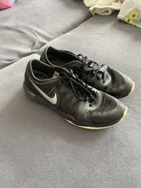 Buty damskie sportowe nike