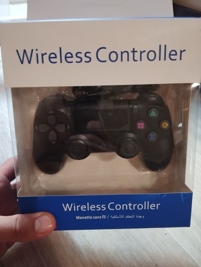 Джойстик на PS4. Безпровідний контроллер на Sony PlayStation 4