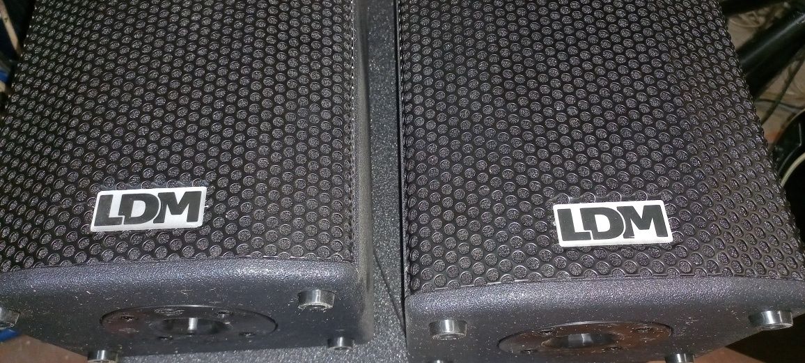 Wzmacniacz LDM SAS 15 i mikser cyfrowy Yamaha