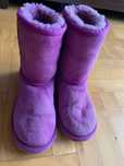 buty zimowe  śniegowce UGG rozm. 32  dla dziewczynki różowe zamszowe