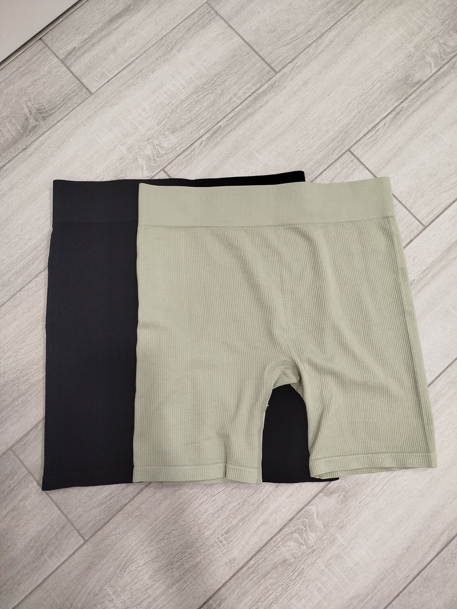 Nowe kolarki legginsy spodenki prążkowane XS S sinsay