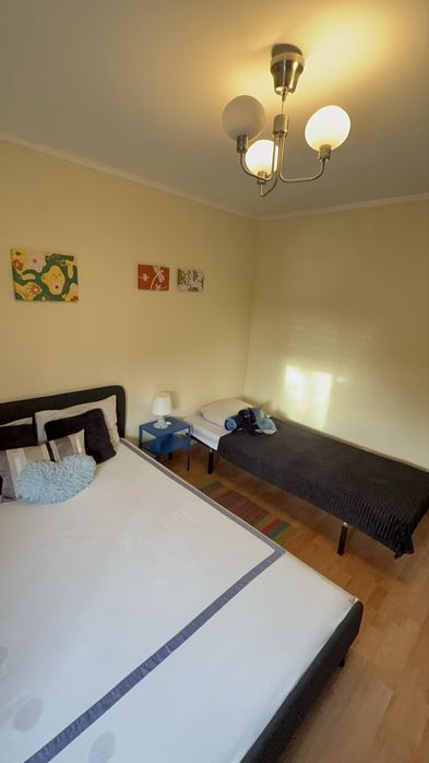 Quarto p casal c/s filho em Queluz a 600 m estação entrada 11/12