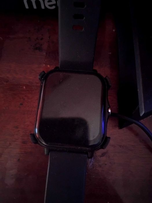 Relogio digital com carregador