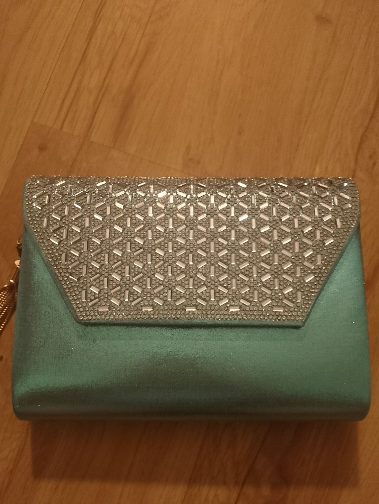 Nowa elegancka kopertówka w kolorze niebieskim
