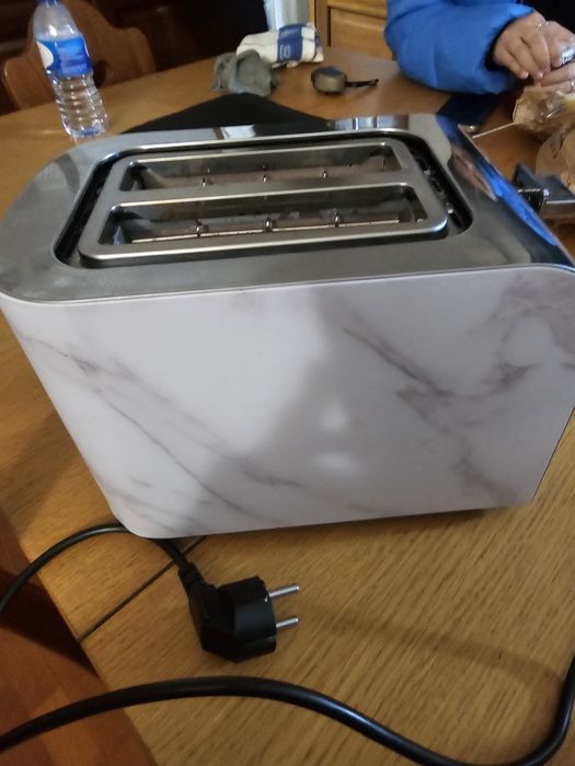 Torradeira usada como nova do lidl