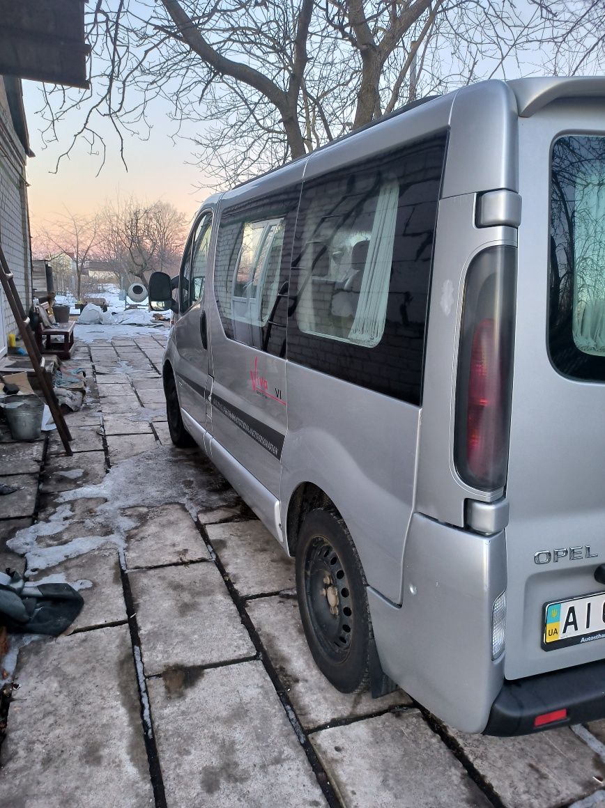 Продам Opel Vivaro 2.5 дизель
Проблема тільки з переключательом печкі