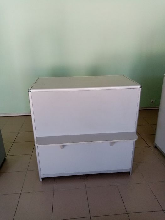 Мебель для магазина,цена договорная.
