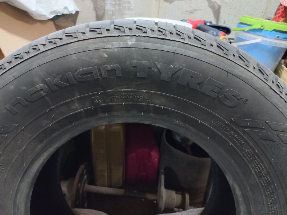 Літня резина для авто  R16