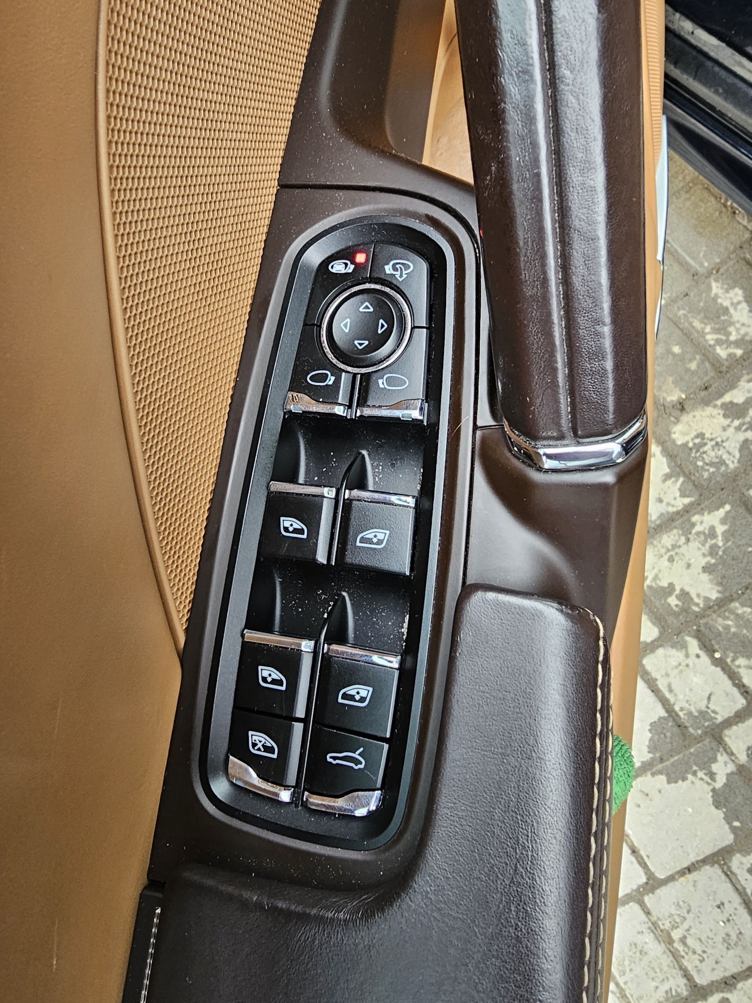Porshe cayenne 4.8 Turbo 2015
