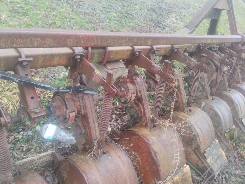 Продам фрезу міжрядну кф