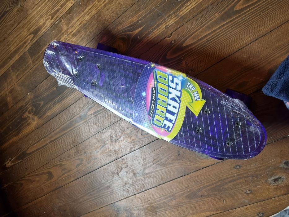 Deskorolka świecąca LED