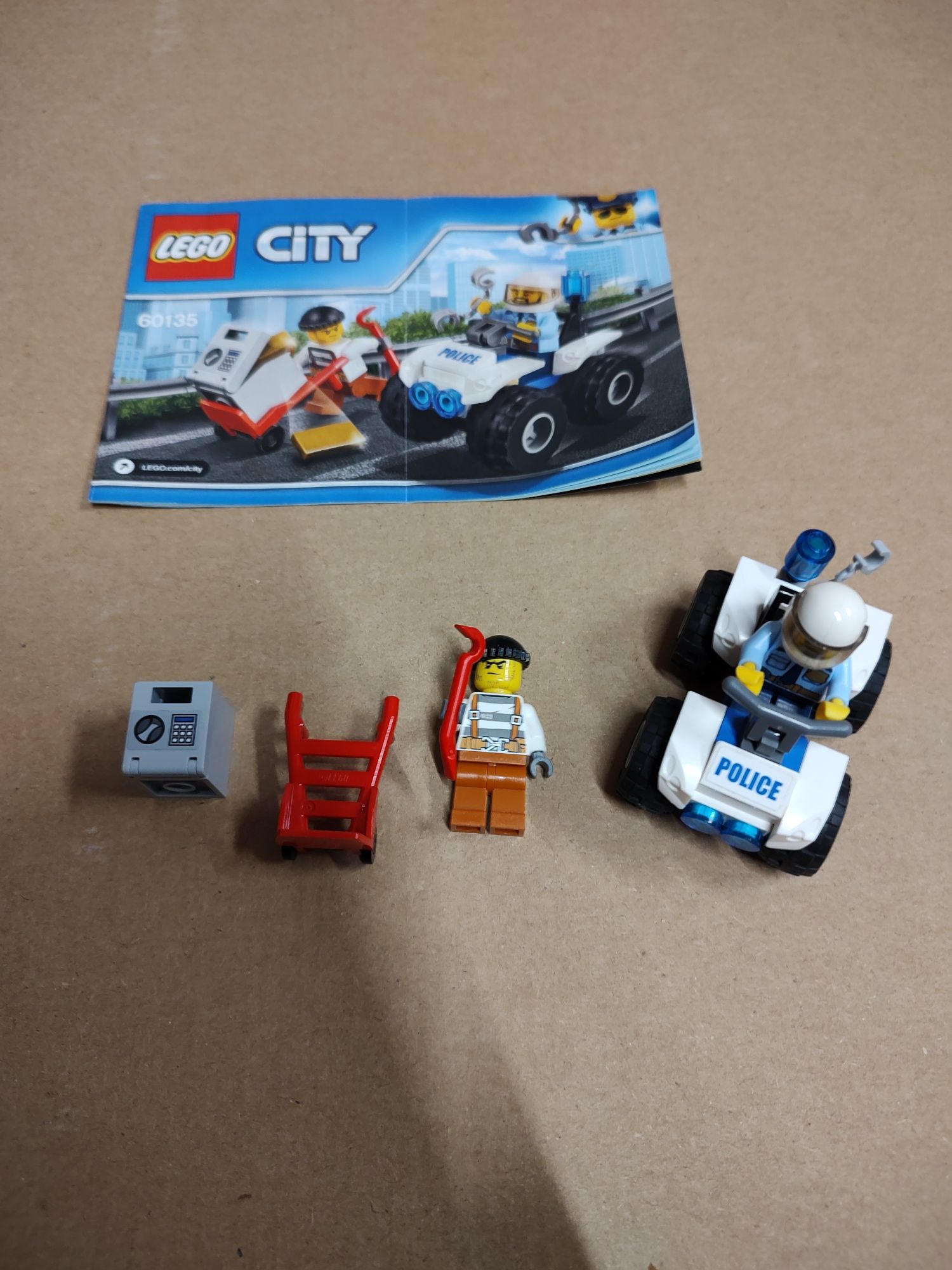 Lego 60135 Pościg quadem policyjnym