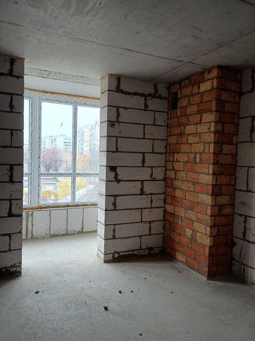 Продам 2 кімнатну квартиру у новобудові