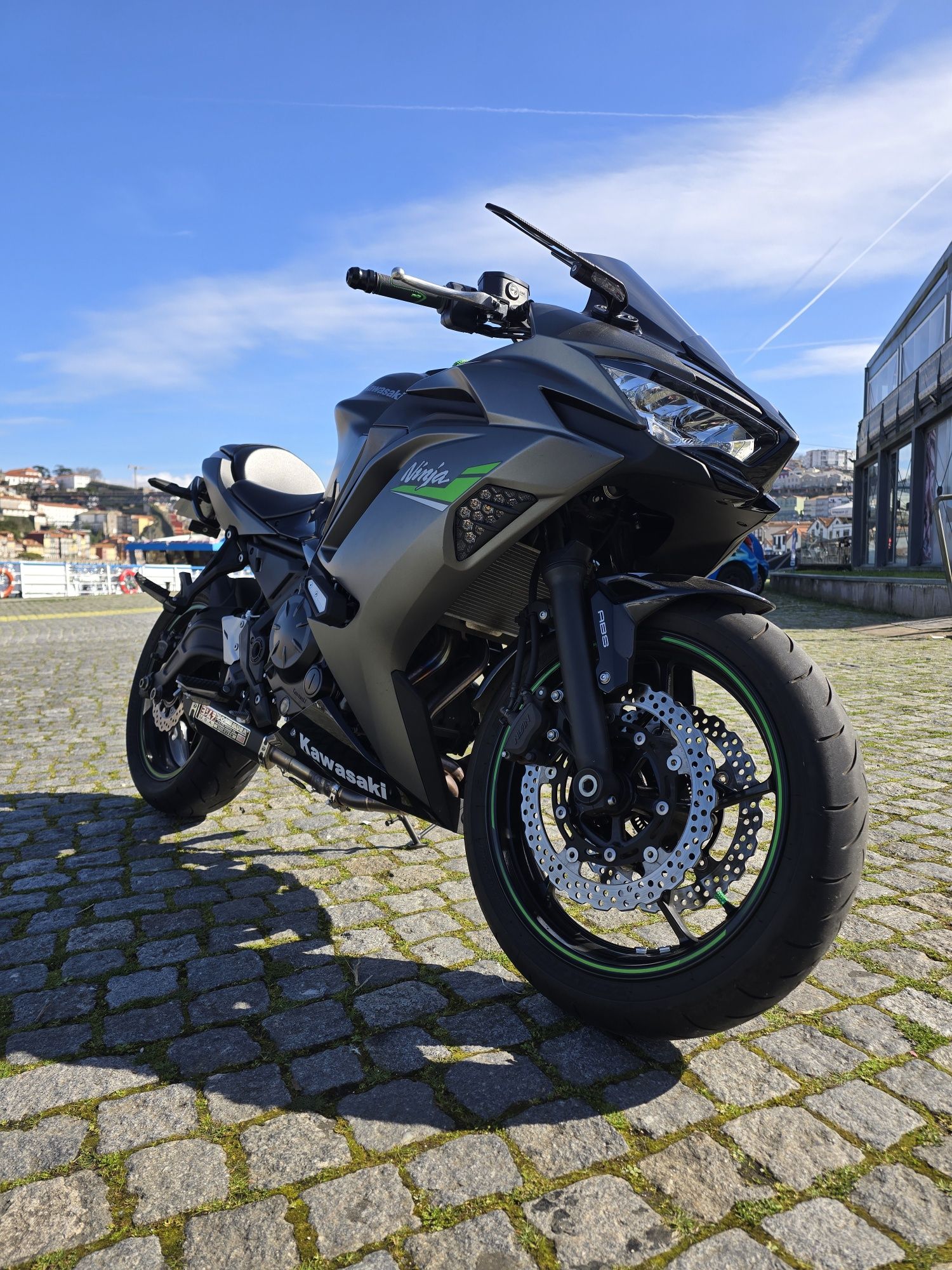 Kawasaki ninja 650 _ 2023