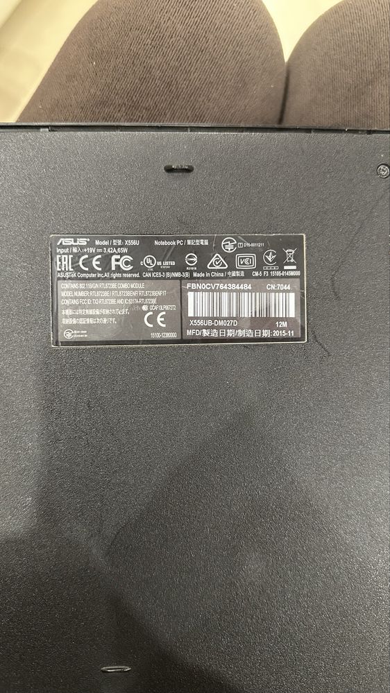 Asus x556u повністю робочий