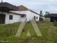 Armazém para venda em Vilarinho do Bairro