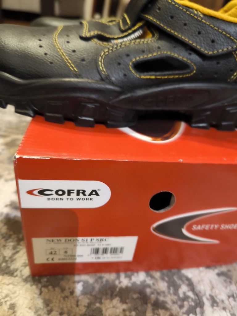 NOWE Buty robocze COFRA rozmiar 42  model New Don S1 P Src