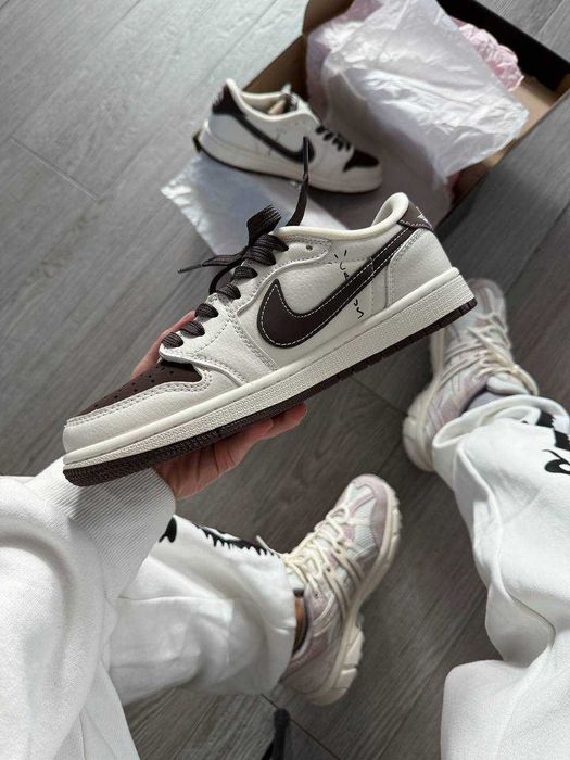 Кросівки Nike Air Jordan 1 x Travis Scott Low LABUBU premium
