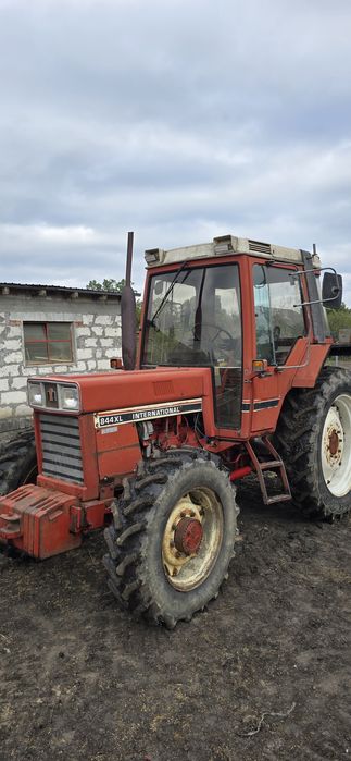 Case International 844XL