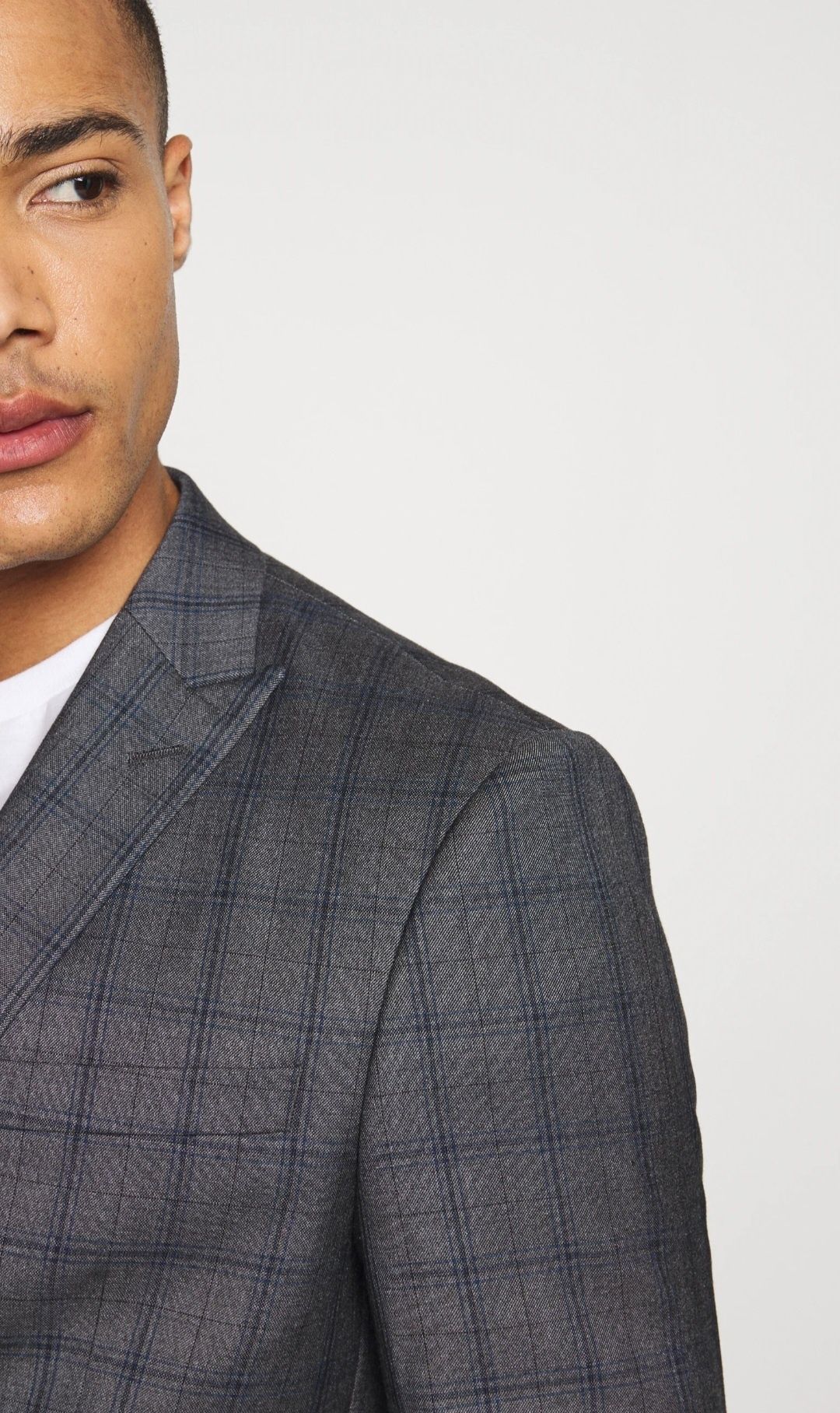 Isaac Dewhirst
CHECK SUIT - Garnitur męski 44 S