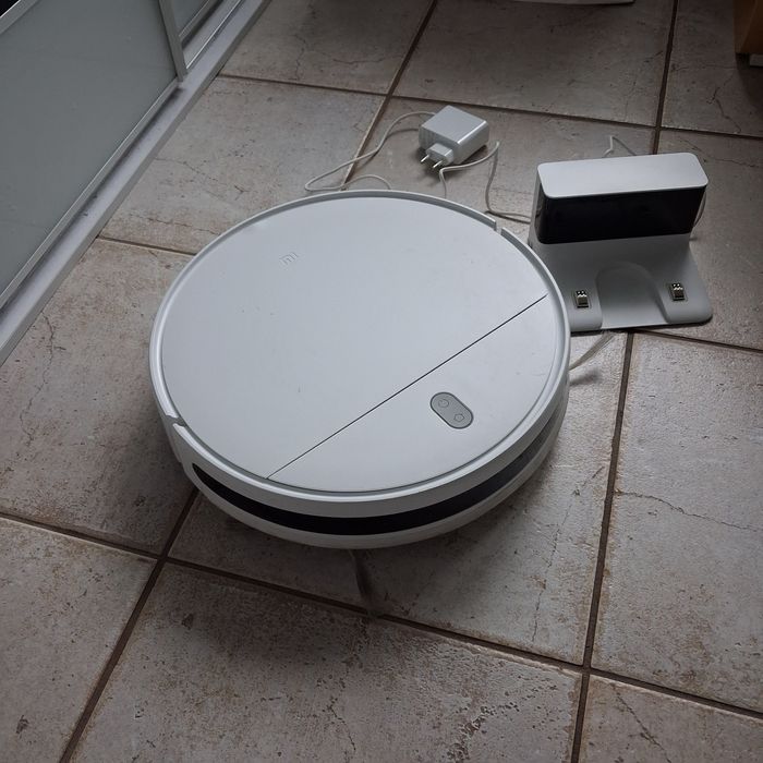 Xiaomi Mi Robot Vacuum Mop Essential odkurzacz z funkcją mopowania