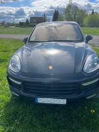 Porsche Cayenne 4.2 V8