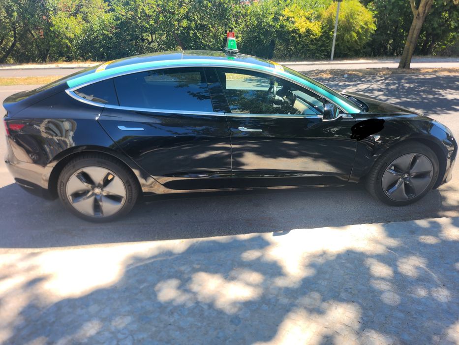 Licença de Taxi com carro