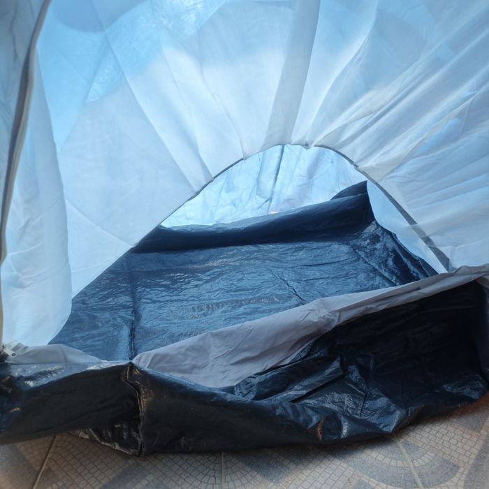 Tenda de campismo para duas pessoas