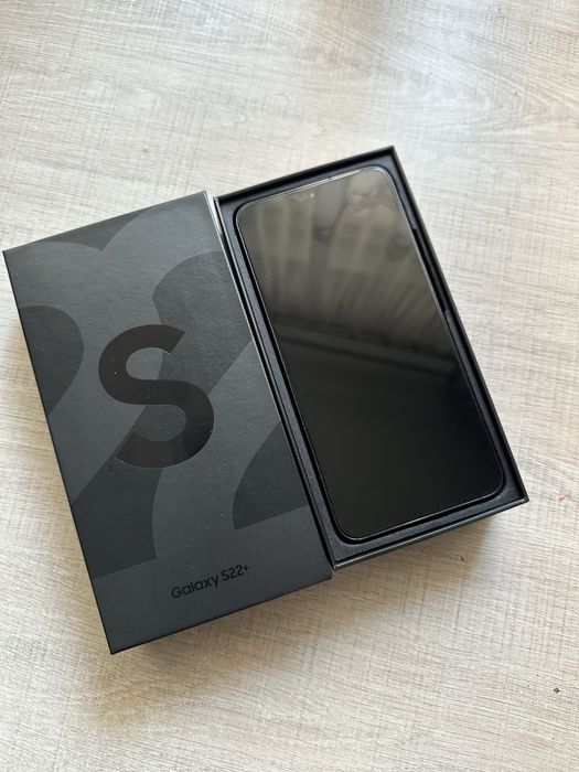 Samsung S22+ plus  5G 8/256GB Phantom Black Rezerwacja