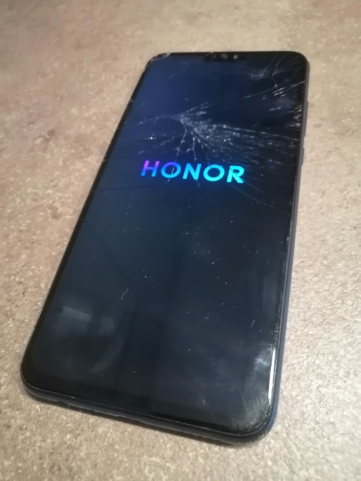 Honor 8x (JSN-L21) 4/64 Смартфон