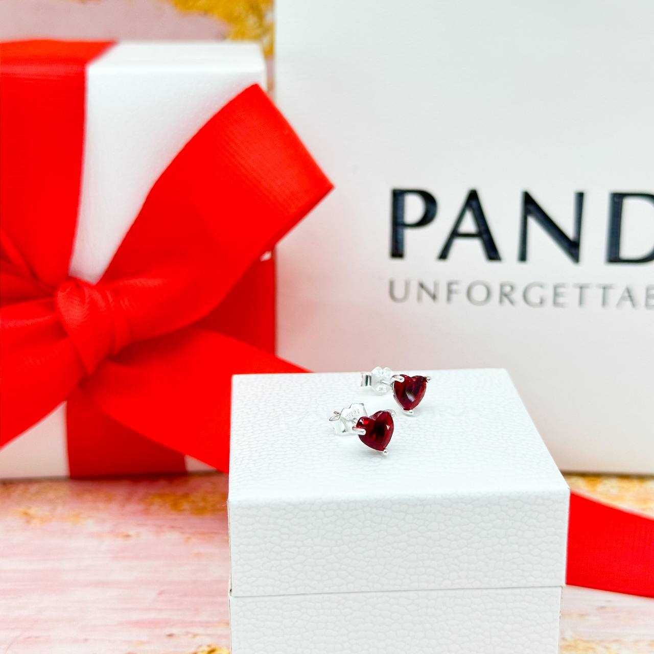 Сережки Pandora Червоне Серце 292549C01 Сережки Пандора Красное Сердце