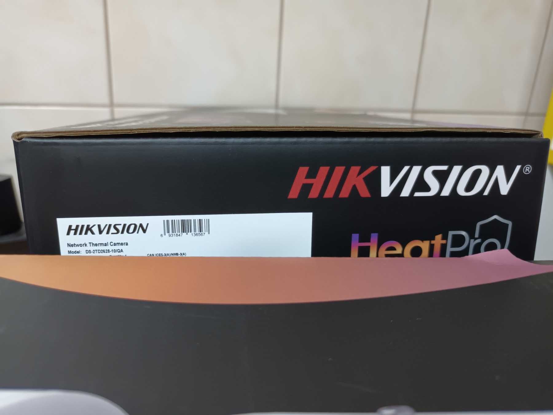 Двоспектральна камера з тепловізором Hikvision DS-2TD2628-10/QA