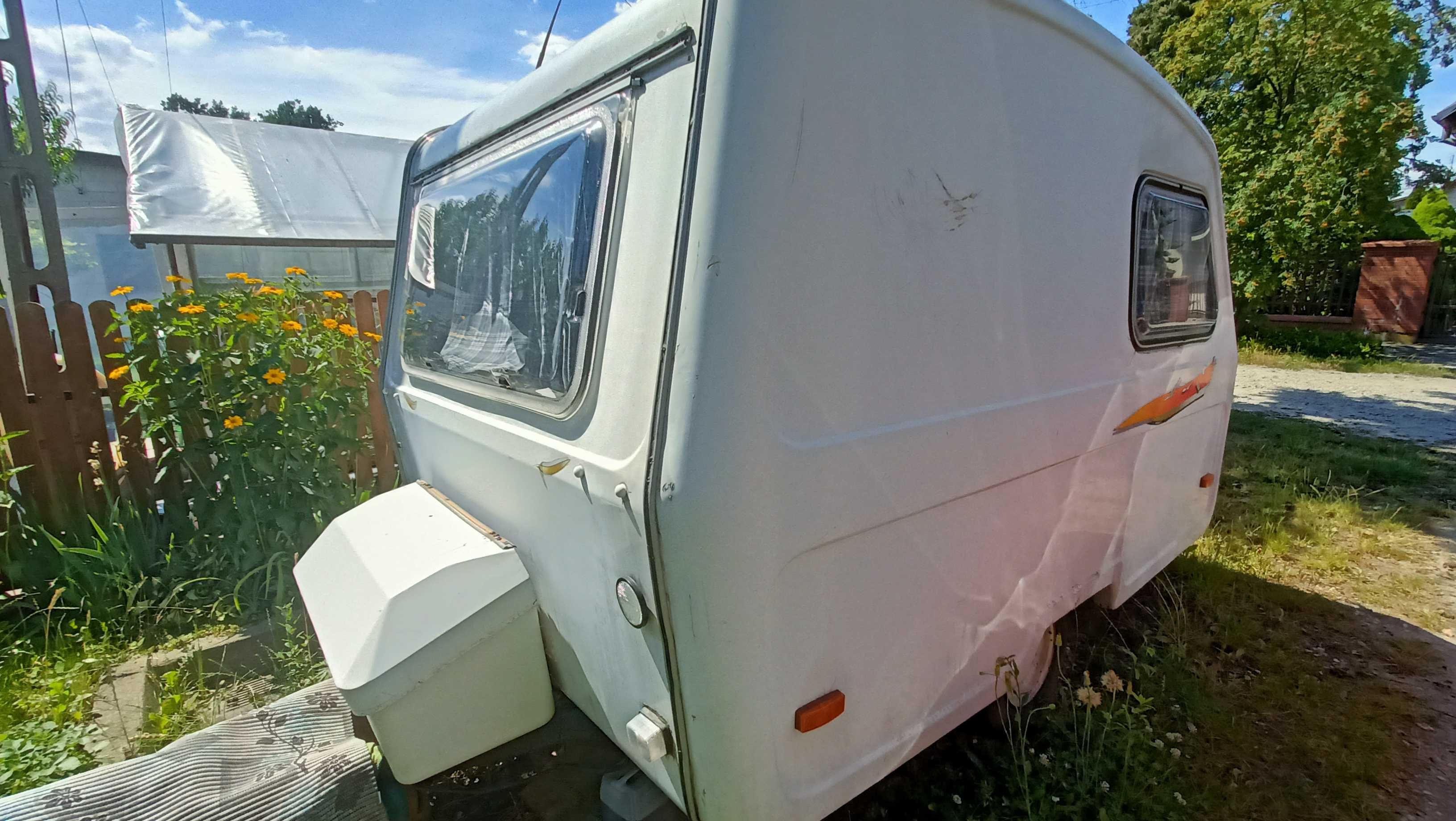 Przyczepa kempingowa Niewiadów N126