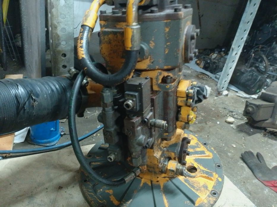 Pompa hydrauliczna LPVD75 Liebherr