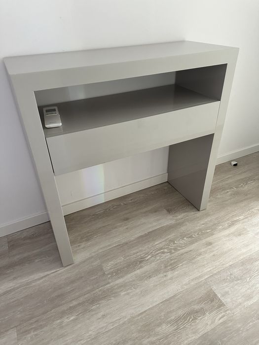 Aparador/Móvel de entrada