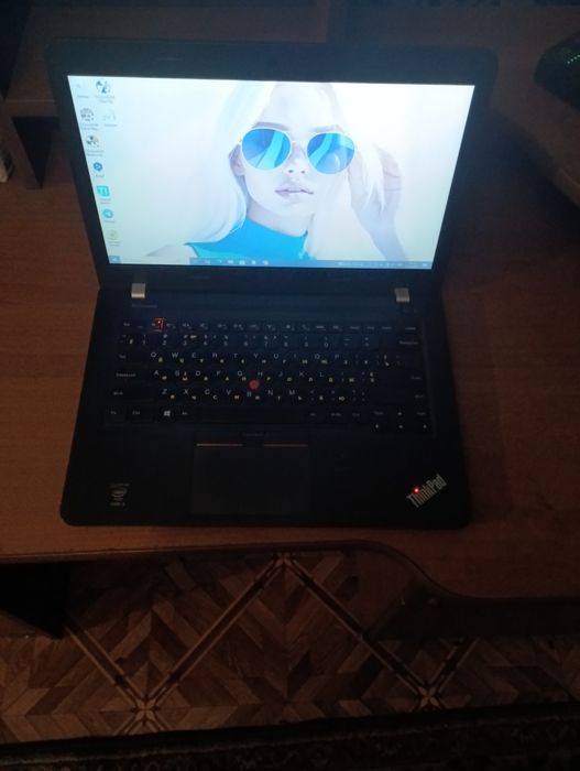 Ноутбук Леново Е540