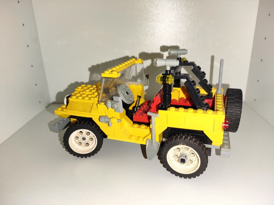 LEGO Model Team 5510 Off-Road 4x4 1986