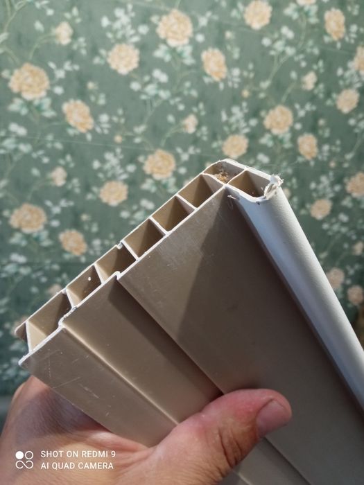 Продам подаконник пластиковый