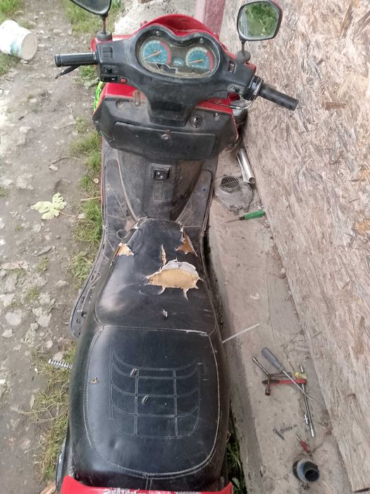 Продам скутер  гн