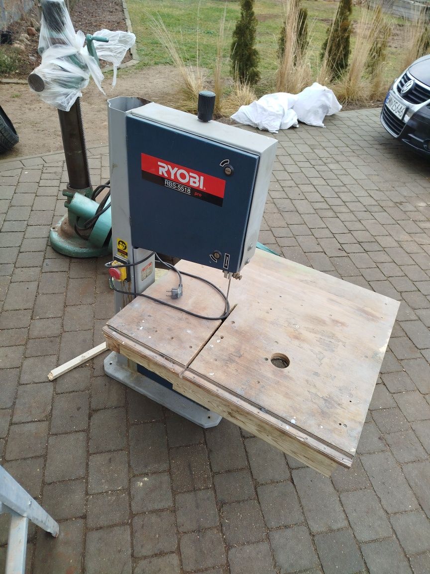 Piła taśmowa do drewna Ryobi pro