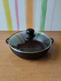 Сковорода-жаровня чавунна  24 см*6 см  чугунная сковорода  з кришкою