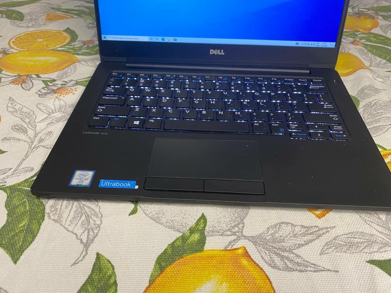 Ноутбук Dell latitude 7370  intel m7, 8 ОЗУ, 256gb ssd