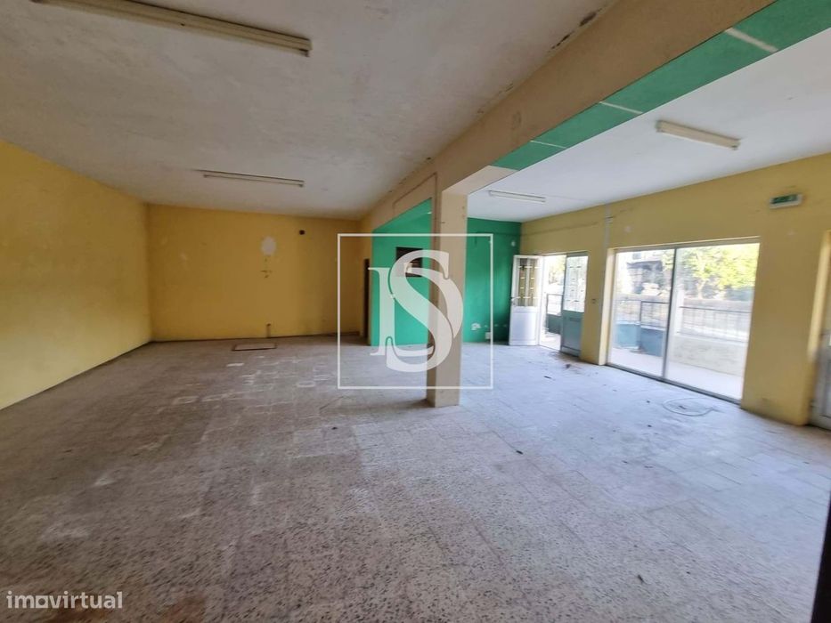 Loja para arrendamento- Cerdeirinhas- Vieira do Minho