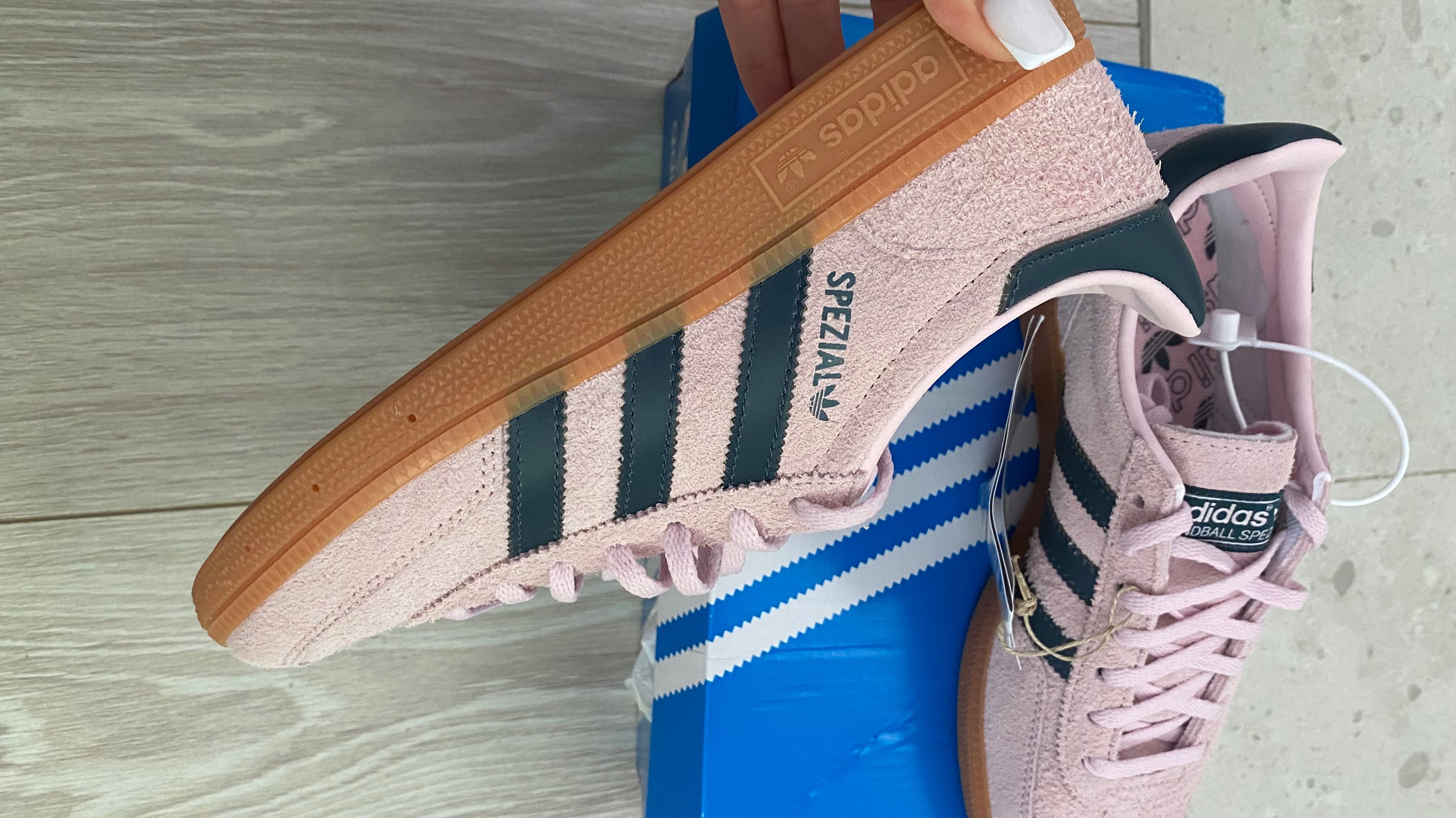 Adidas special 39 1/3 Długość wkładki 25,5cm