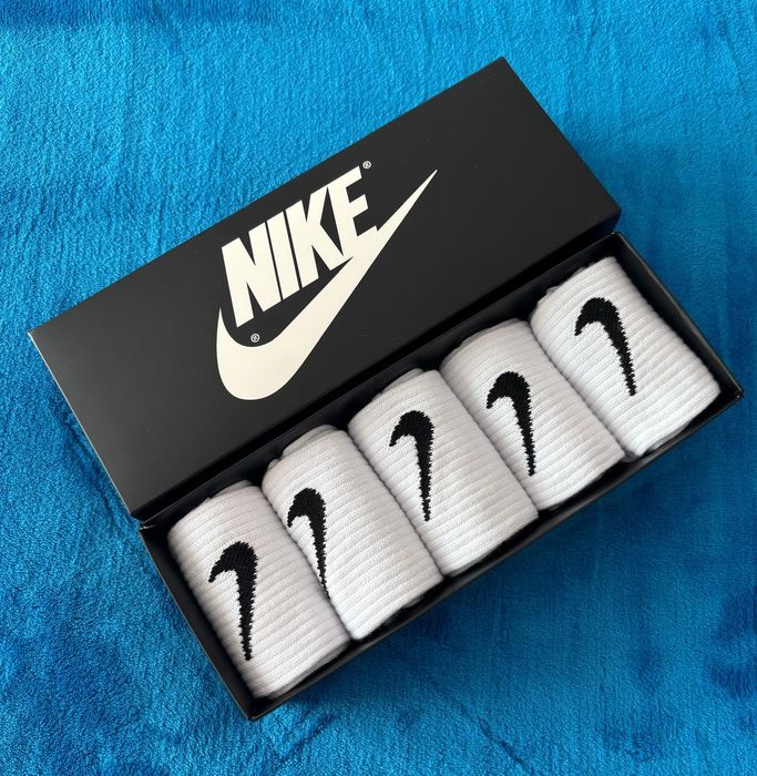 Skarpety Nike Dri-fit Sport Everyday Zestaw w pudełku 5par Rozmiar 43