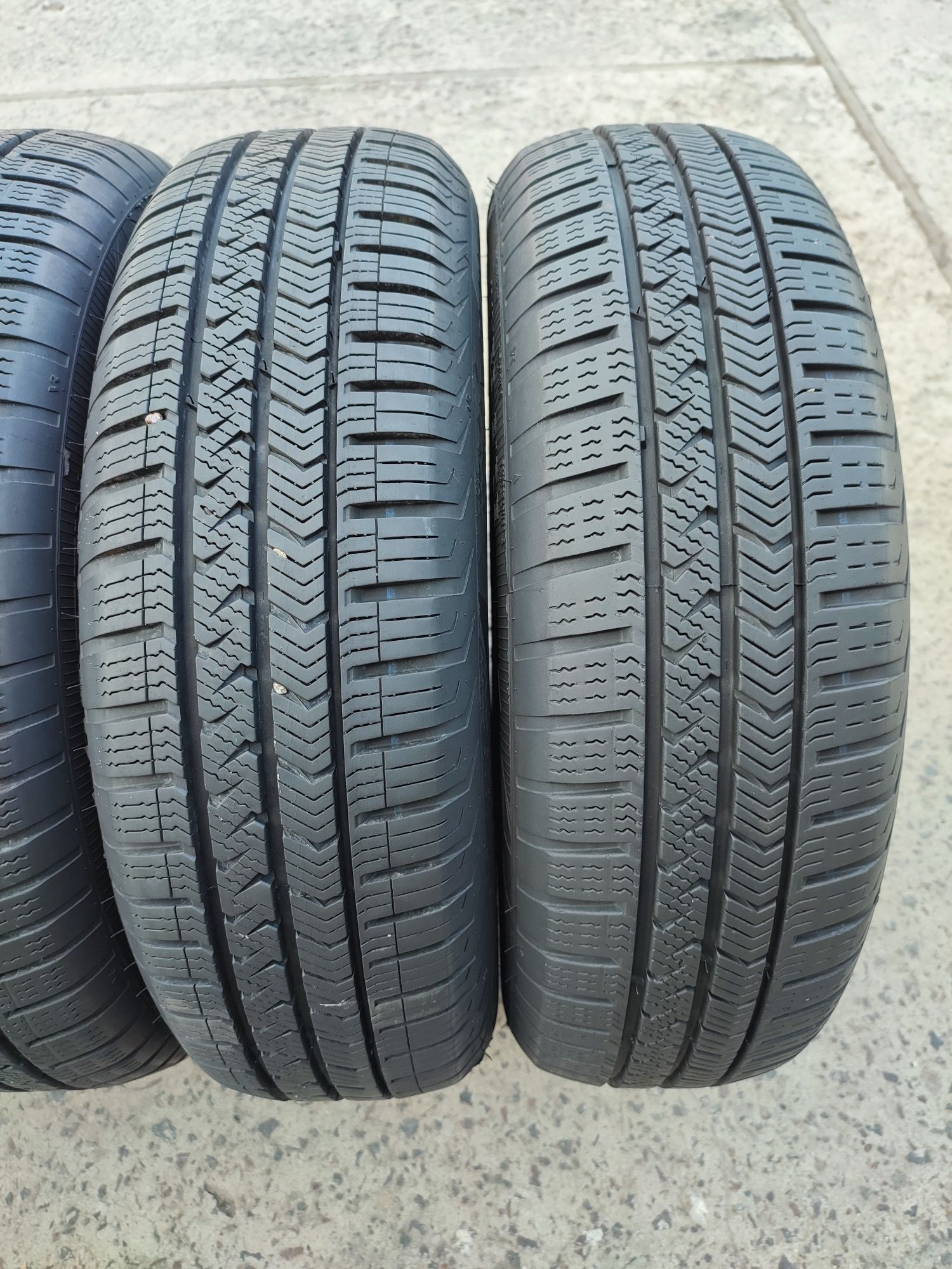 Шини 165/65 R15 Vredestein Quatrac 5