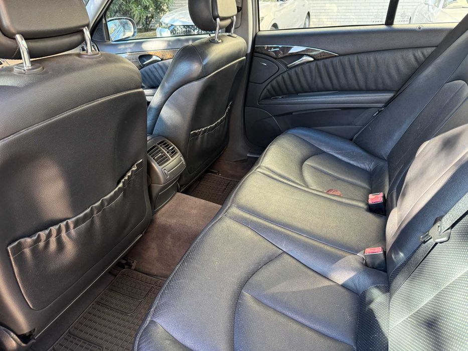 Mercedes E 220 CDI Avantgard Nacional 04