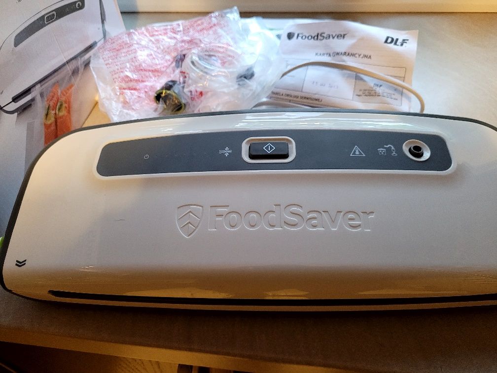 Zgrzewarka próżniowa Foodsaver FFS0014/X