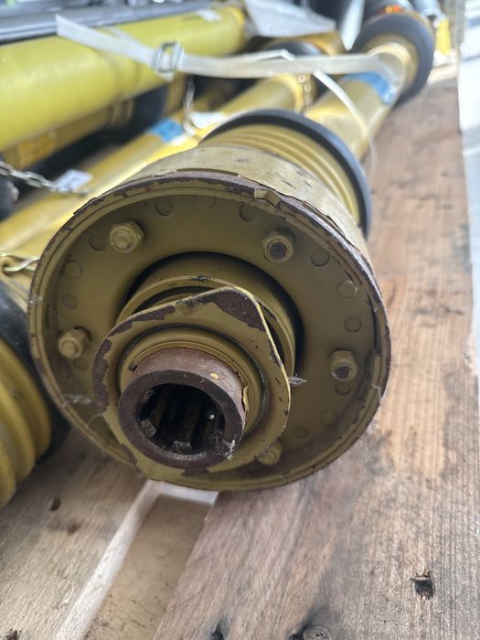 wałek przekaźnika mocy WOM do brony aktywnej Walterscheid